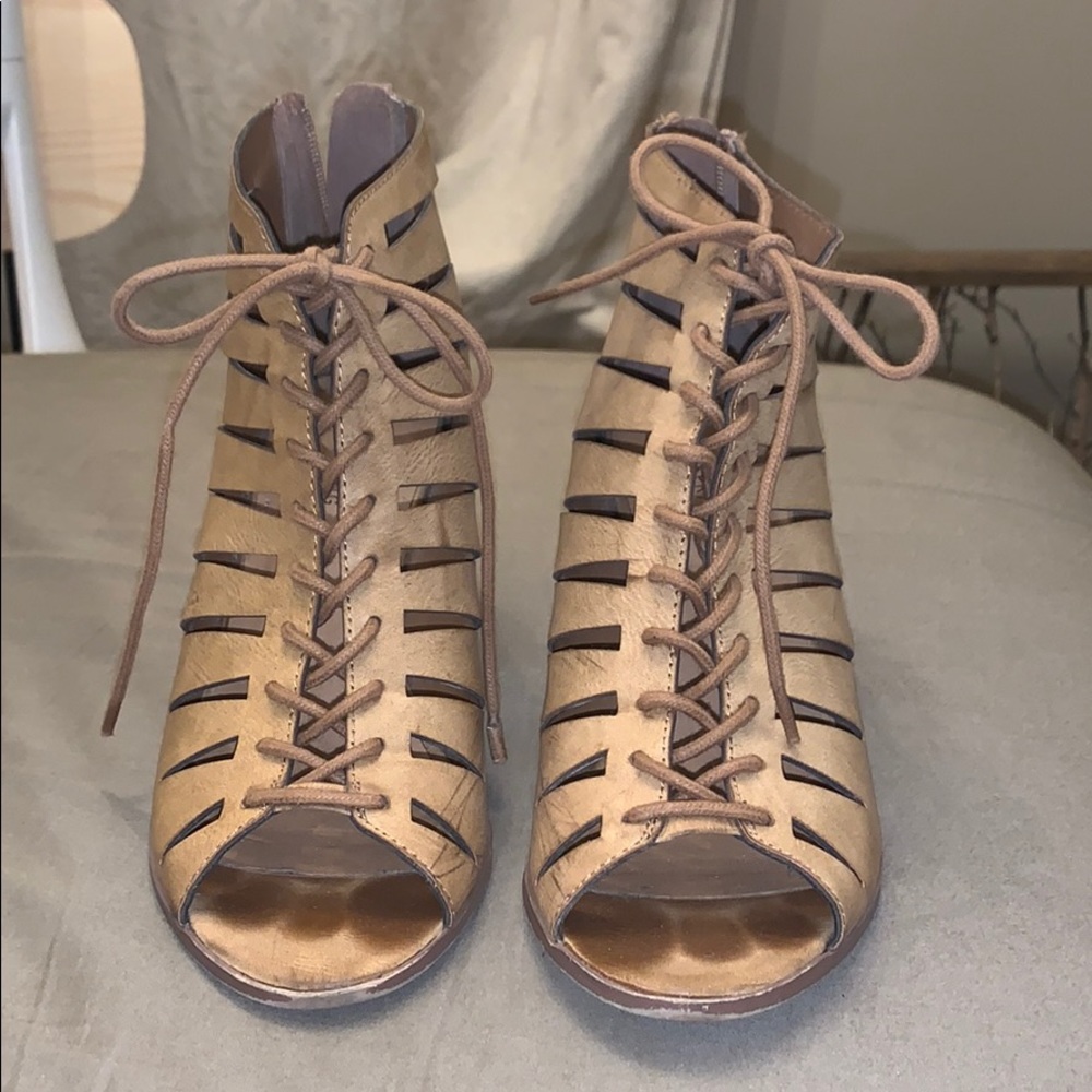 high heel sandals